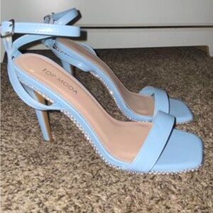 Top moda light blue rhinestone heels women’s size 8
